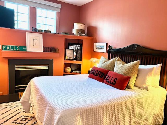 Inn Of Chagrin Chagrin Falls Екстериор снимка